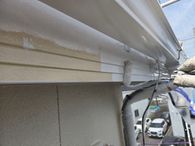 鼻隠し板中塗り作業